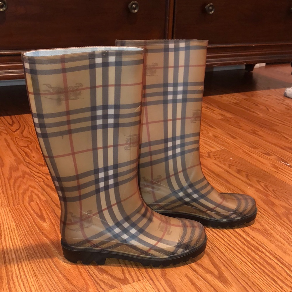 Burberry rain boots!